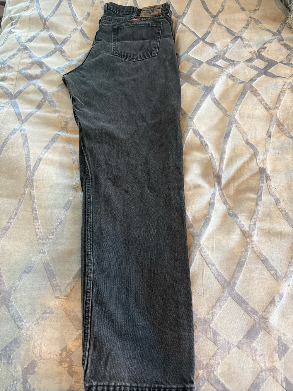 Wrangler Women's Black High-Rise Straight-Leg Jeans